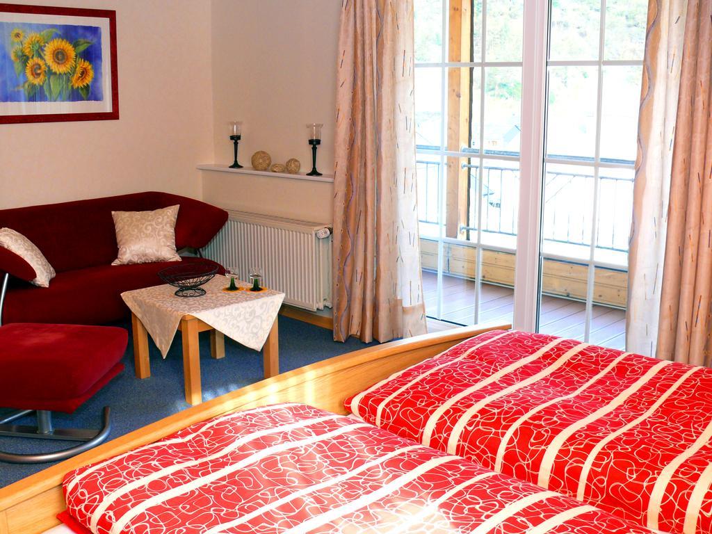Ferienweingut Rainer Beitzel Otel Kröv Dış mekan fotoğraf
